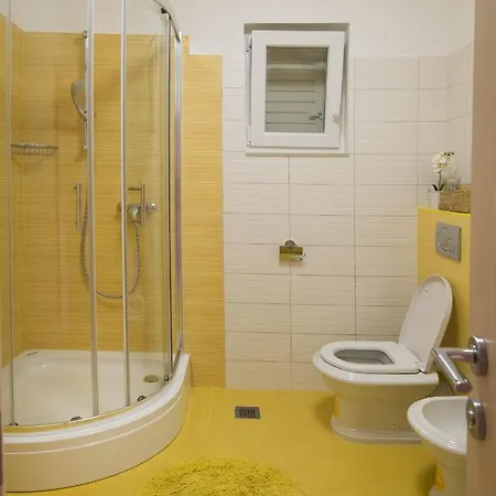 Apartment Fiorentini Ciovo With A Seaview And Outside Pool - 1
