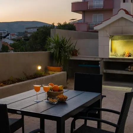 Fiorentini Ciovo With A Seaview And Outside Pool - 1 *